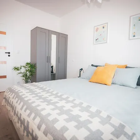 Strzelcow 4 Apartment *